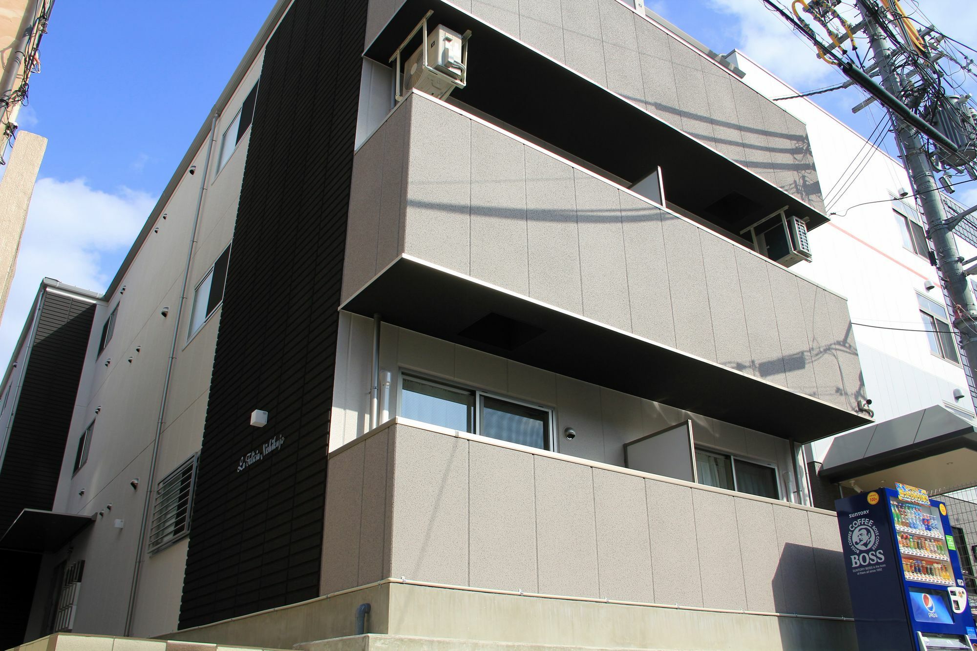 Universal Hotel Nishikujo Osaka Exterior foto